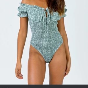 NWT PRINCESS POLLY BODYSUIT